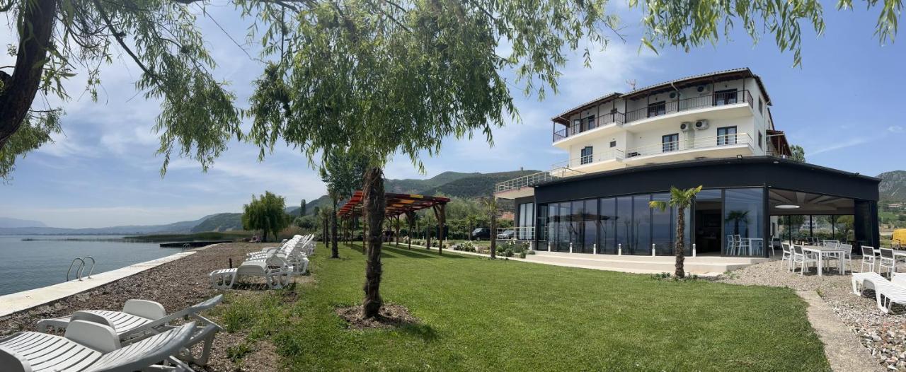 Hotel Victoria Memlishte ภายนอก รูปภาพ