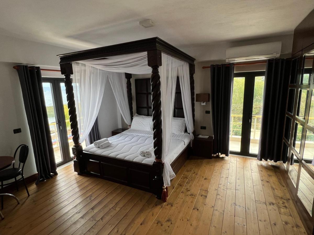 Hotel Victoria Memlishte ภายนอก รูปภาพ