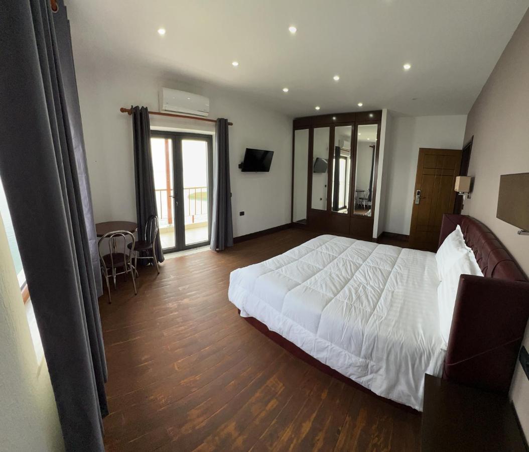 Hotel Victoria Memlishte ภายนอก รูปภาพ