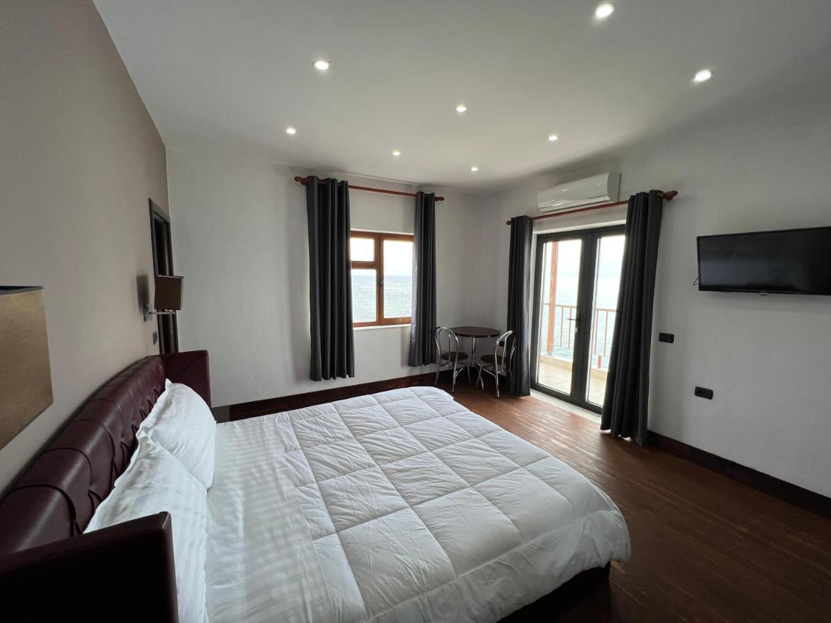 Hotel Victoria Memlishte ภายนอก รูปภาพ