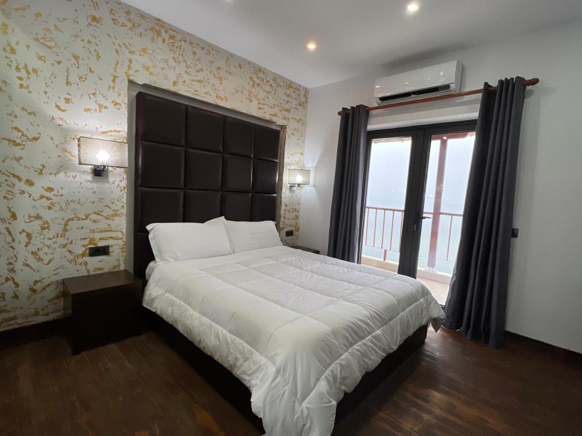 Hotel Victoria Memlishte ภายนอก รูปภาพ