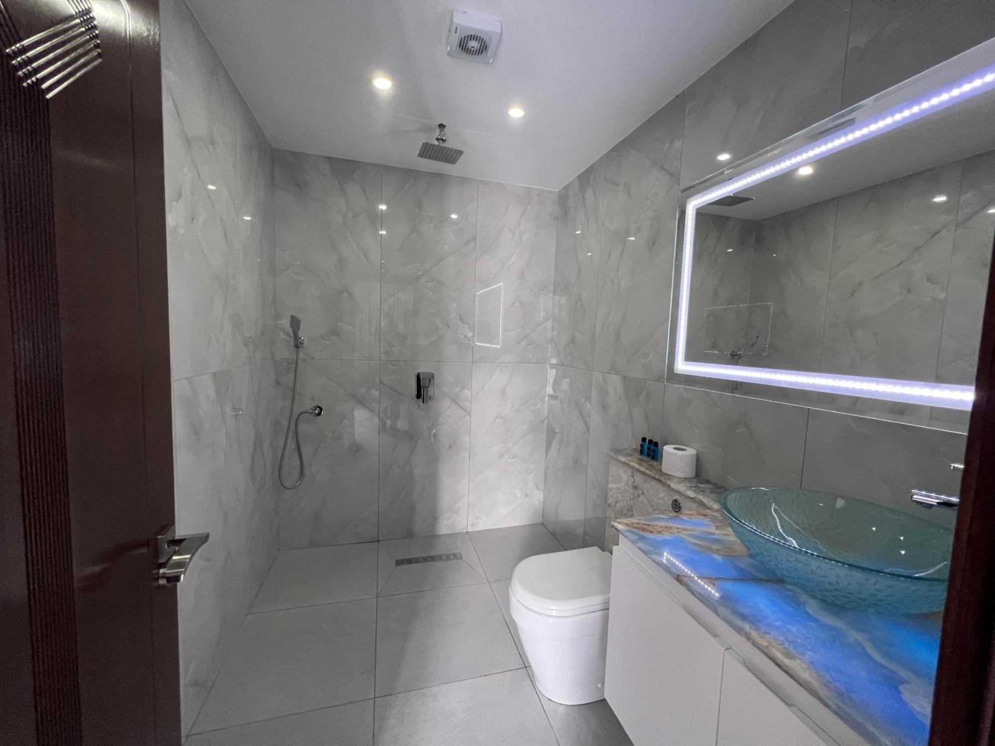 Hotel Victoria Memlishte ภายนอก รูปภาพ