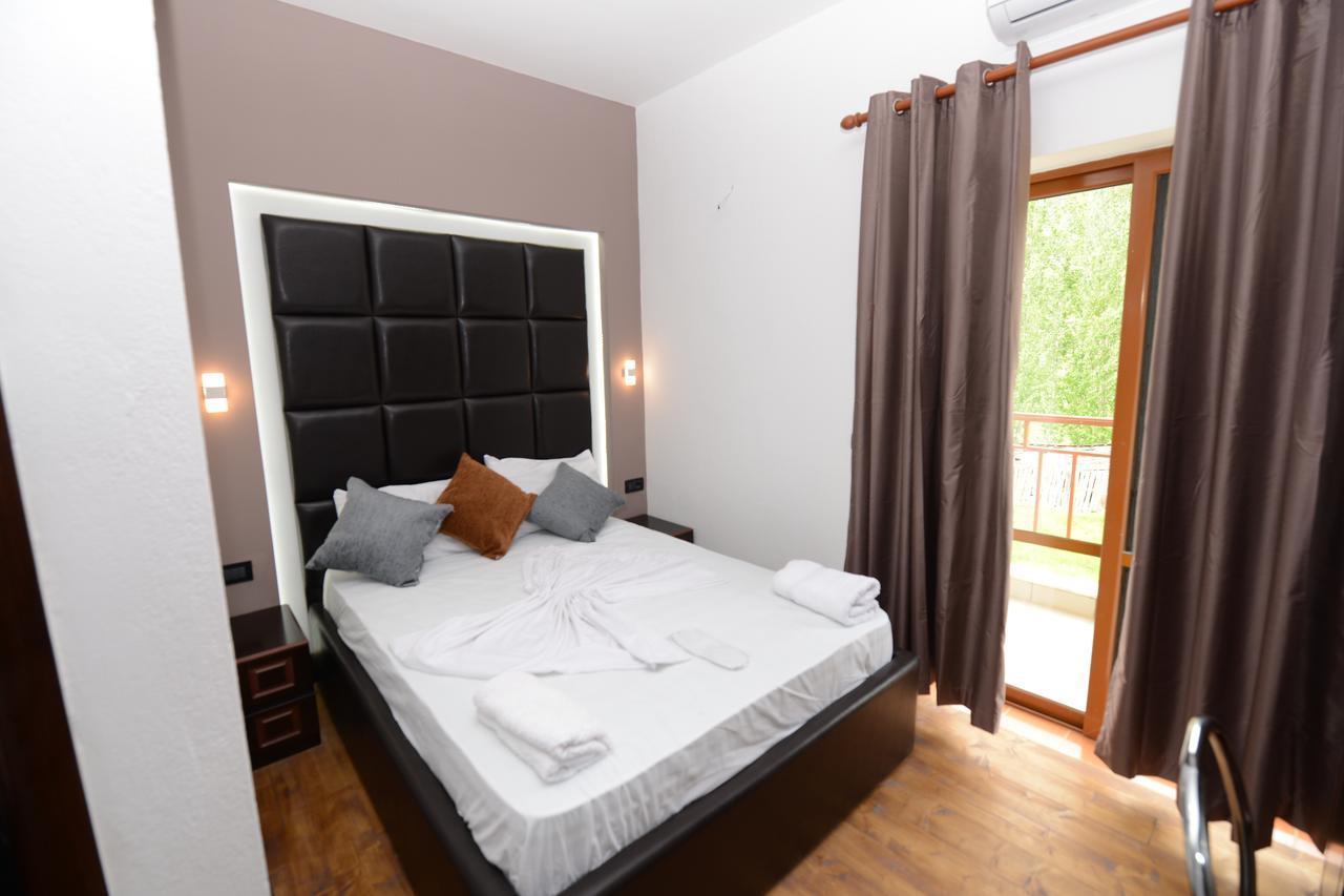 Hotel Victoria Memlishte ภายนอก รูปภาพ
